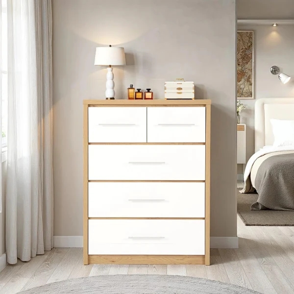 კომოდი M0011